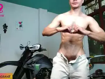 Chaturbate Live Sex Cam of ash_wingrant