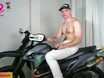 Chaturbate Watch Live Sex Cams of ash_wingrant