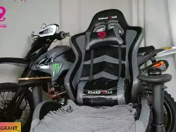 Chaturbate Best live sex cam show of ash_wingrant