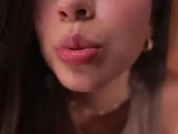 Chaturbate Sex Cam of ashley_jones9