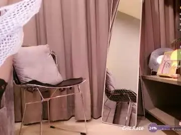 Chaturbate Live Sex Cam of itsjoy_universe