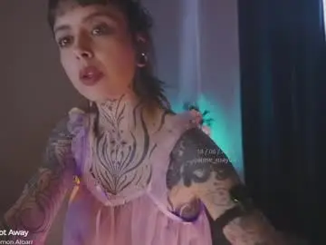 Chaturbate Nude Webcam of janne_maybe