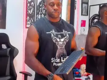 Chaturbate Live Sex of mike_kilian1