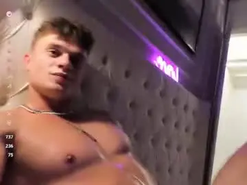 Chaturbate Best live sex cam show of fresh_b1ood