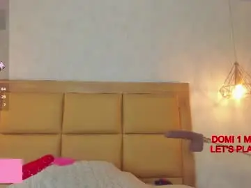 Chaturbate Watch Live Sex Cams of larsonmia