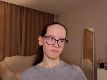 Chaturbate Live Sex Cam of lynettebails