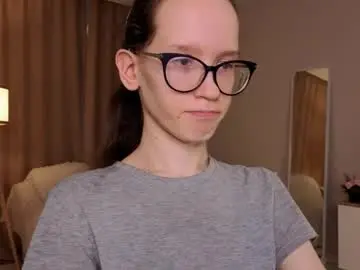 Chaturbate Live Sex Cam of lynettebails