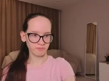Chaturbate Watch Live Sex Cams of lynettebails