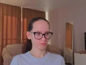 Chaturbate Live Sex Cam of lynettebails