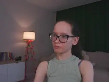 Chaturbate Watch Live Sex Cams of lynettebails