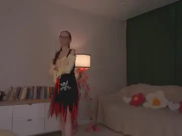 Chaturbate Live Sex Cam of lynettebails