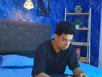 Chaturbate Free Porn Cam of prince_arthur77