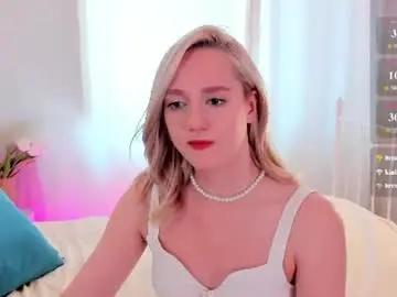 Chaturbate Adult Webcams of chloedeccker