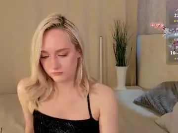 Chaturbate Nude Webcam of chloedeccker