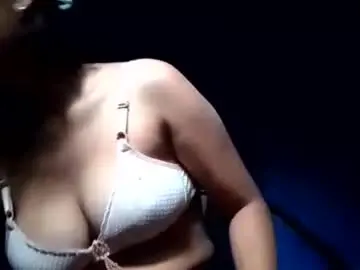 Chaturbate Best live sex cam show of latina_shaine