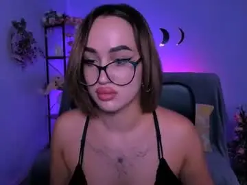 Chaturbate Nude Webcam of lora_fleur
