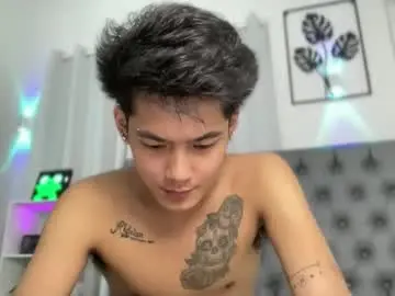 Chaturbate Live Sex Cam of xaldrian_destroyer