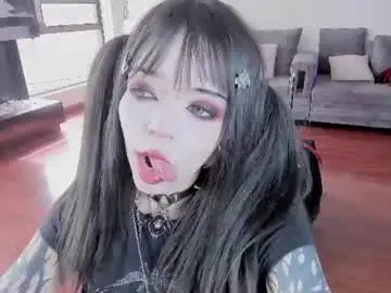 Chaturbate Free Live Porn of zombieeporcelainex