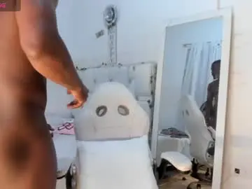 Chaturbate Adult Webcam of ben_castro