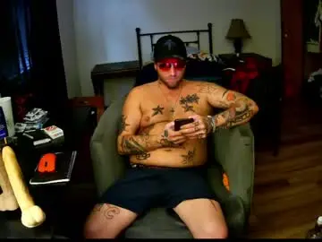 Chaturbate Live Sex Cam of livingpuddle