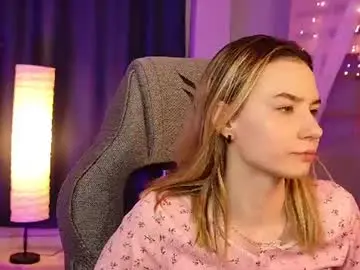 Chaturbate Watch Live Sex Cams of lunawhisper