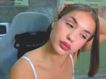 Chaturbate Watch Live Sex Cams of mia___lunaa