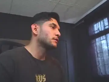Chaturbate Free Porn Cam of richard_milleer