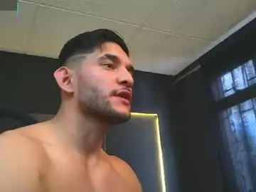 Chaturbate Live Porn of richard_milleer