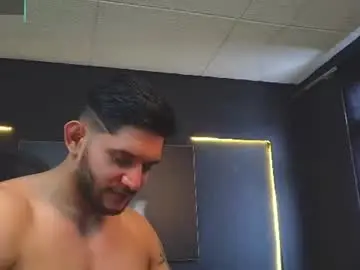 Chaturbate Adult Webcams of richard_milleer