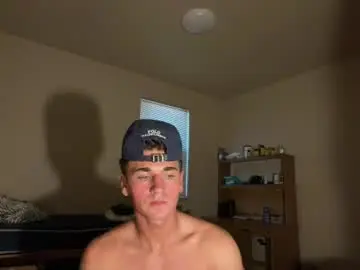 Chaturbate Free Porn Cam of elijahkinky24