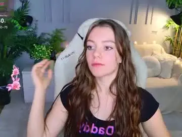 Chaturbate Live Sex Cam of holly_kittenss