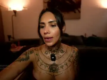 Chaturbate Live Porn of latinbaby_666