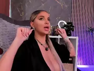 Chaturbate Adult Video Chat of pearlplenty