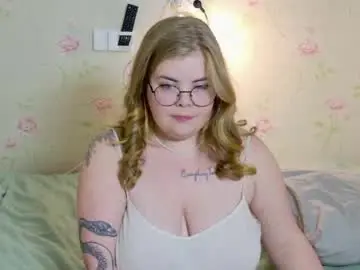 Chaturbate Sex Cam of yumm_lolly