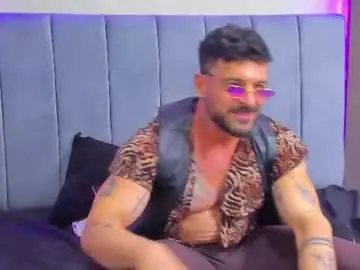 Chaturbate Private Sex Chat of dennis_cox_
