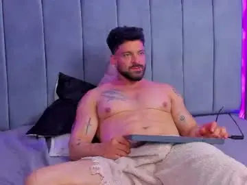 Chaturbate Best live sex cam show of dennis_cox_