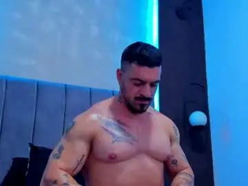 Chaturbate Best live sex cam show of dennis_cox_