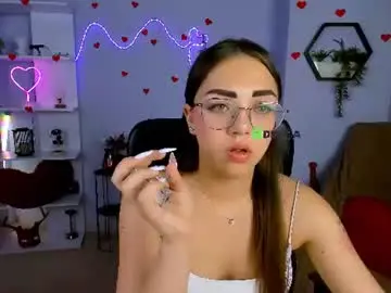 Chaturbate Adult Webcam of kiki_swan