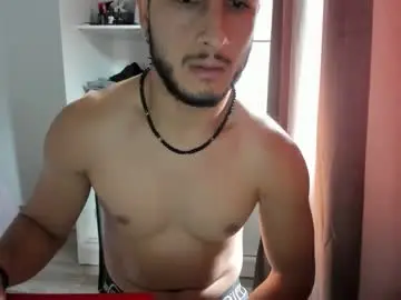 Chaturbate Best live sex cam show of noah_happy07