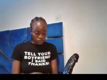 Chaturbate Free Porn Cam of skinnyasssexyboobs