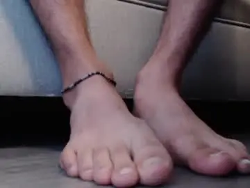 Chaturbate Free Live Porn of adrian_falcon