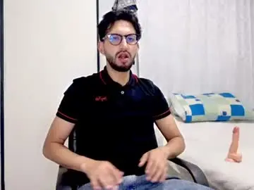 Chaturbate Best live sex cam show of adrian_falcon