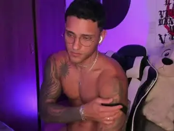 Chaturbate Free Porn Cam of alessandro_vanni
