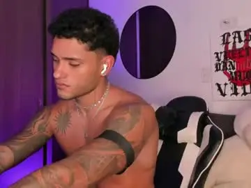 Chaturbate Live Sex Cam of alessandro_vanni