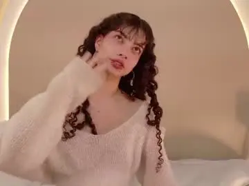Chaturbate Adult Video Chat of alicee_rodriguez