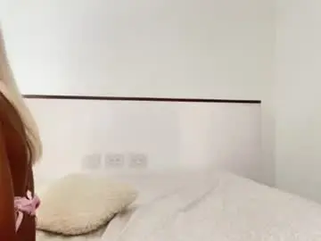 Chaturbate Adult Webcam of andreaaa33