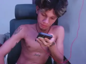 Chaturbate Nude Webcam of andy_dan1