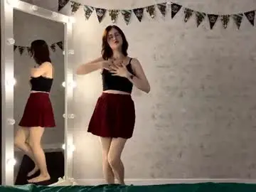 Chaturbate Free Live Porn of eleniswackhammer