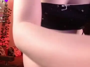 Chaturbate Live Porn of little_witch_sofia