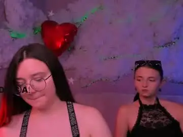 Chaturbate Adult Video Chat of nymiraaa